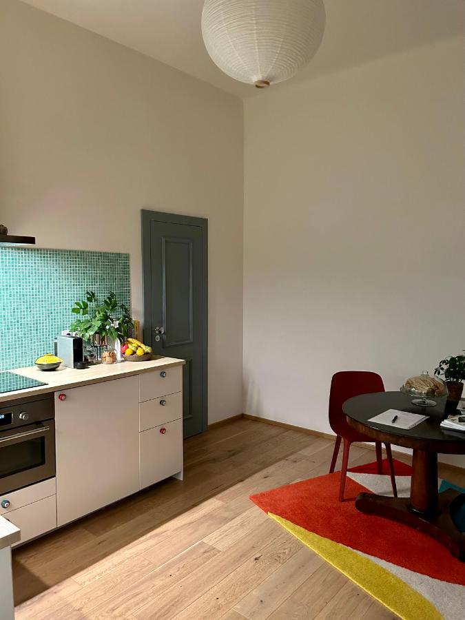 פראג Green Balcony & King Size Bed מראה חיצוני תמונה