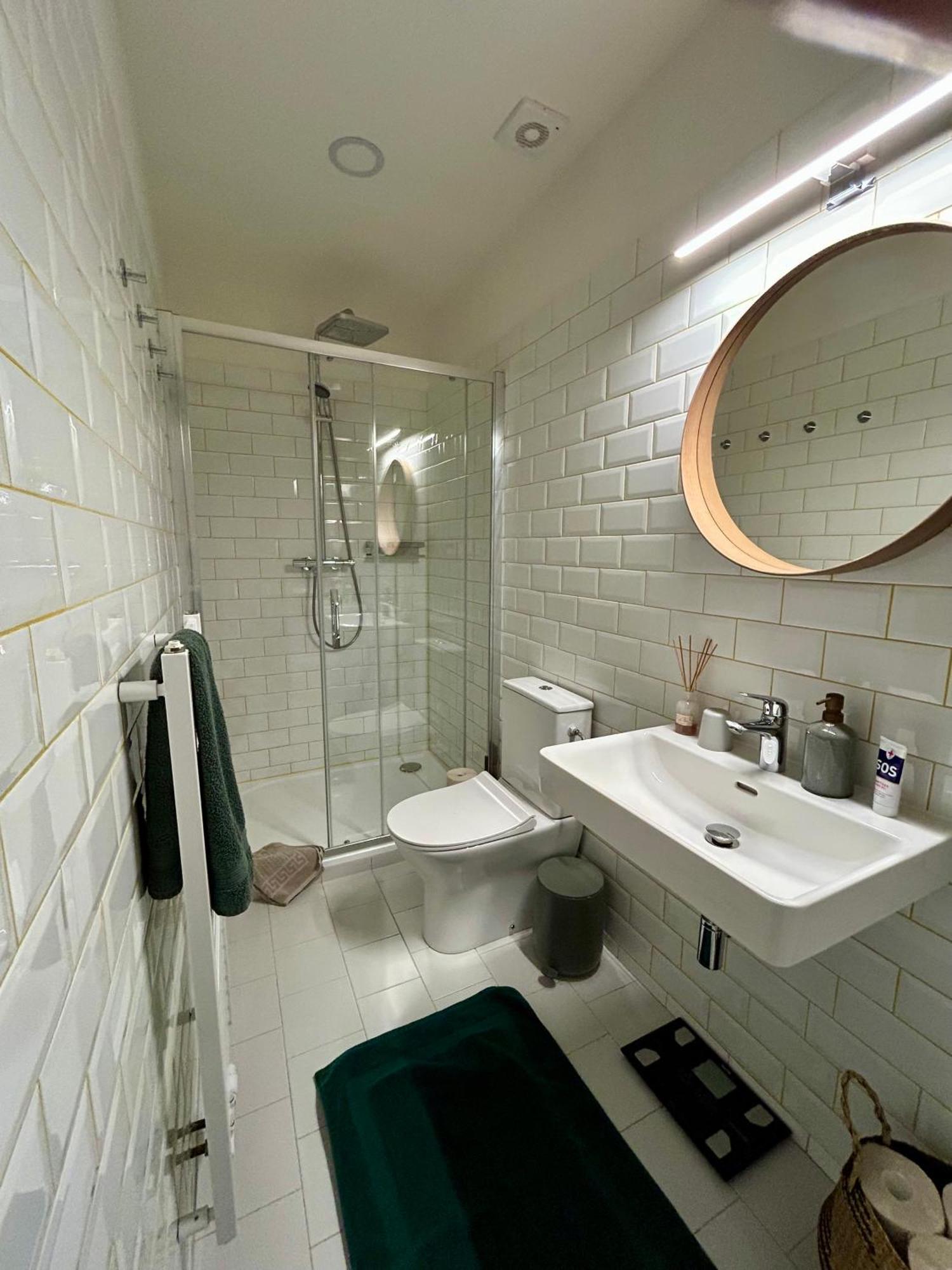 פראג Green Balcony & King Size Bed מראה חיצוני תמונה