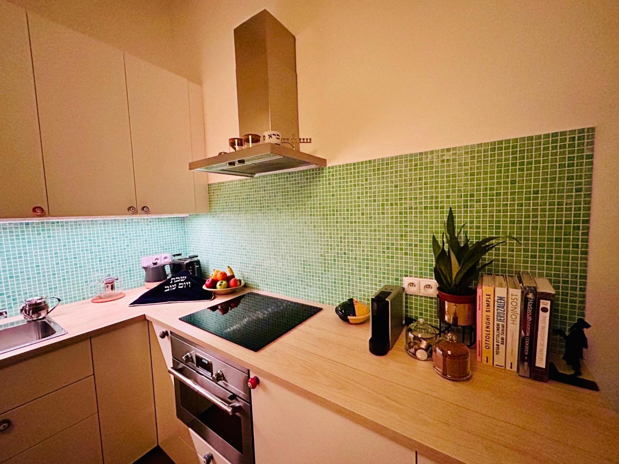 פראג Green Balcony & King Size Bed מראה חיצוני תמונה